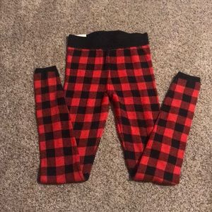 SO Red/black Checkered sweater Leggings, size S